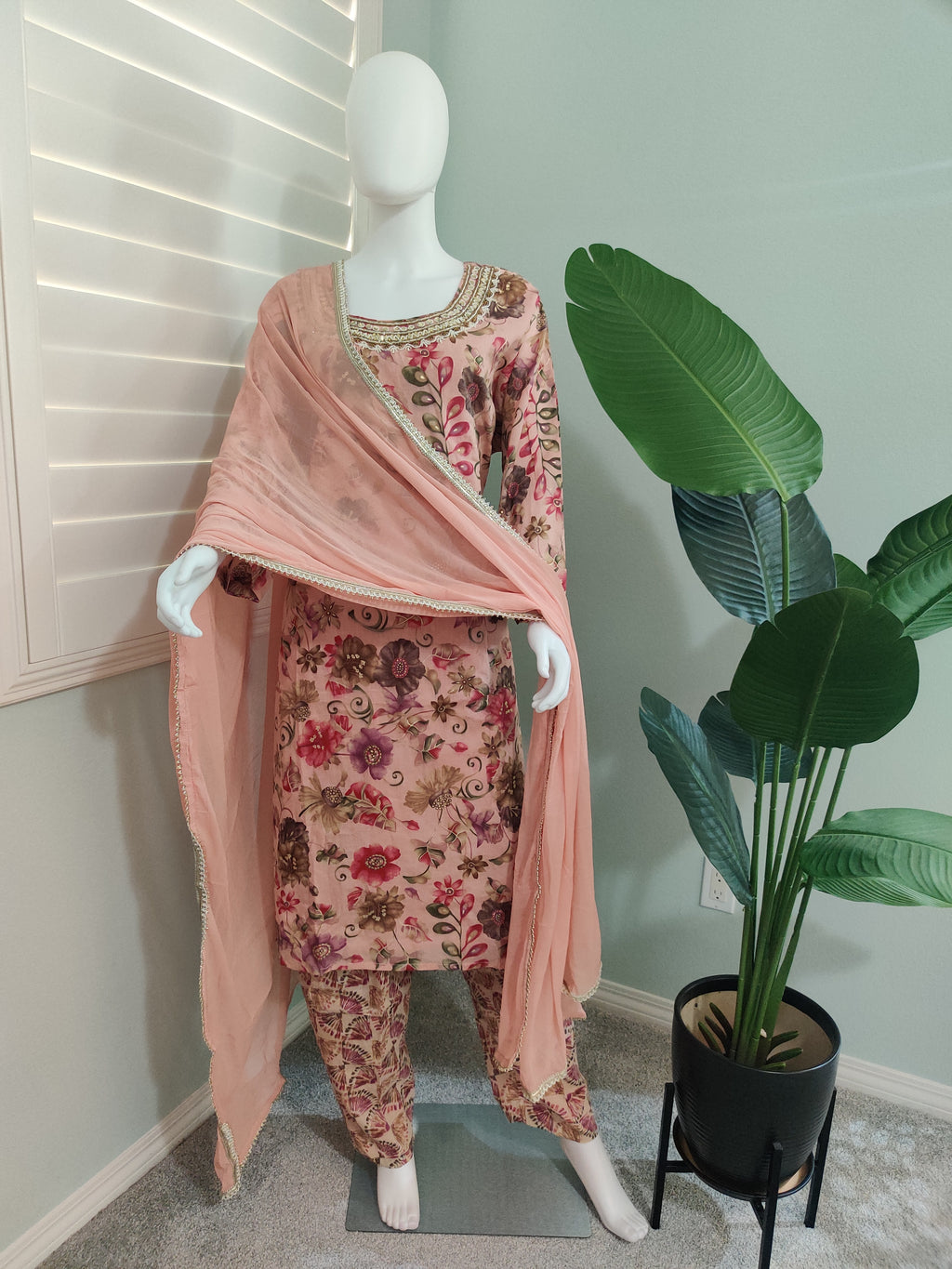 Floral Elegance Cotton Kurta Set (Plus Size)
