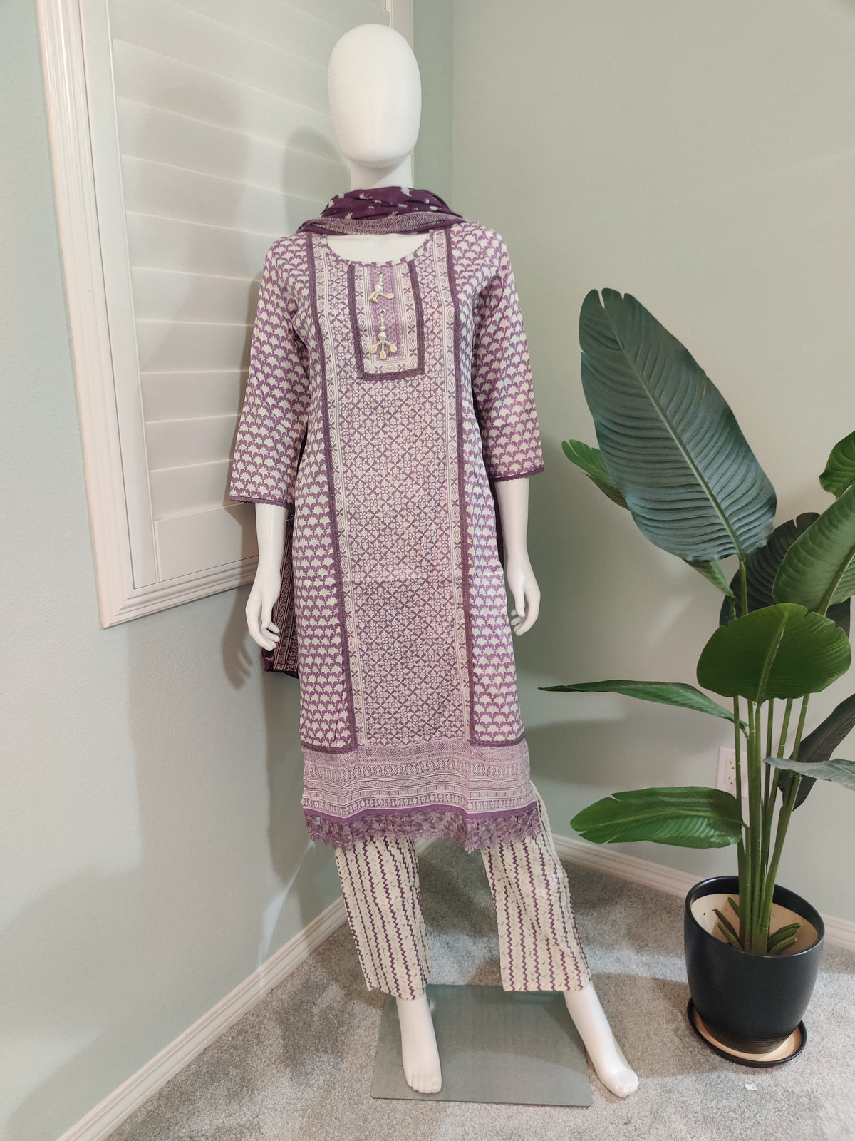 Lavendar Printed Summer Wear Cotton Kurta Set