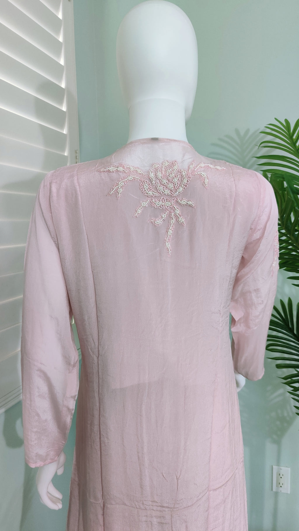 🌸 Blush Bloom: Three-Piece Indo-Western Set with Removable Jacket